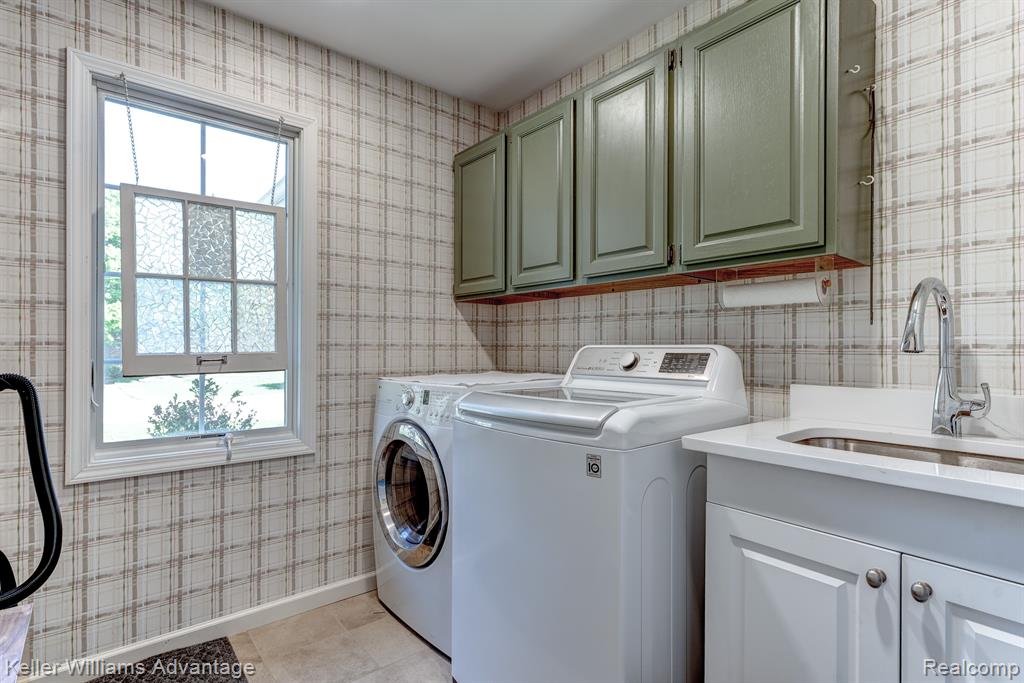 46603 Greenridge Drive, Northville, MI 48167 — Photo 23