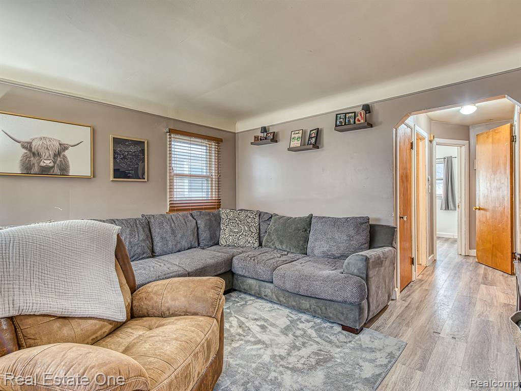 2209 Thomas Street, Lincoln Park, MI 48146 — Photo 4