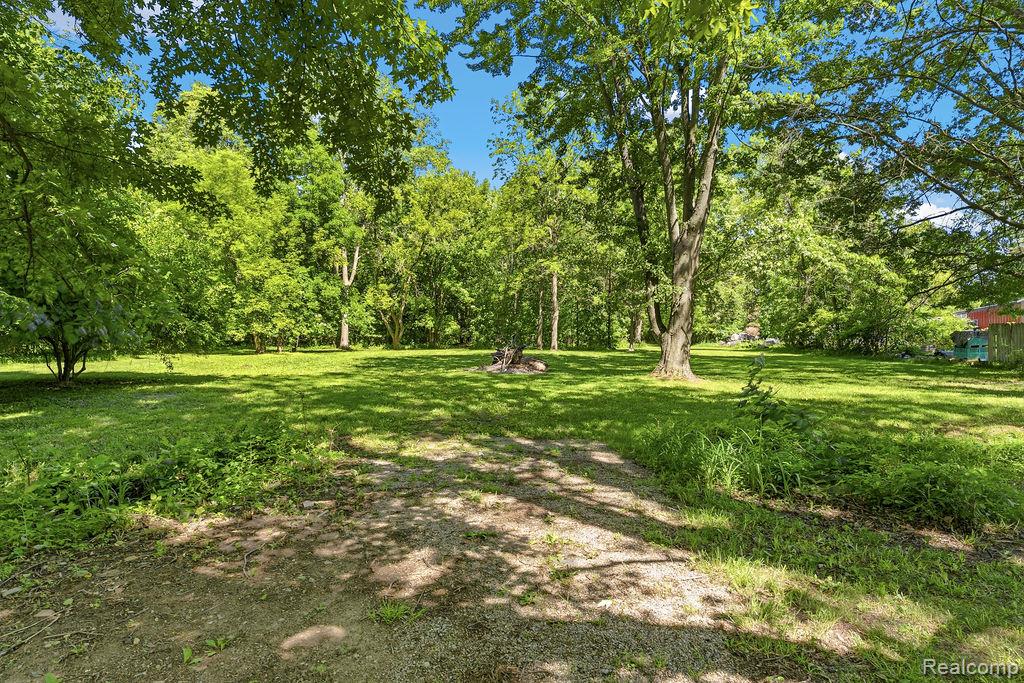6256 Turner Road, Flushing, MI 48433 — Photo 25
