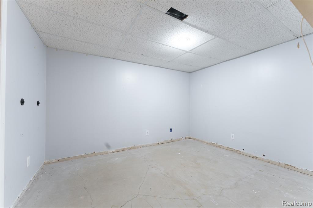 903 Jones Street, Howell, MI 48843 — Photo 19