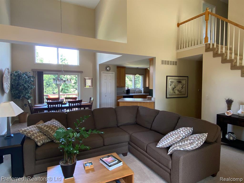 8360 OPAL Drive, Westland, MI — Photo 16