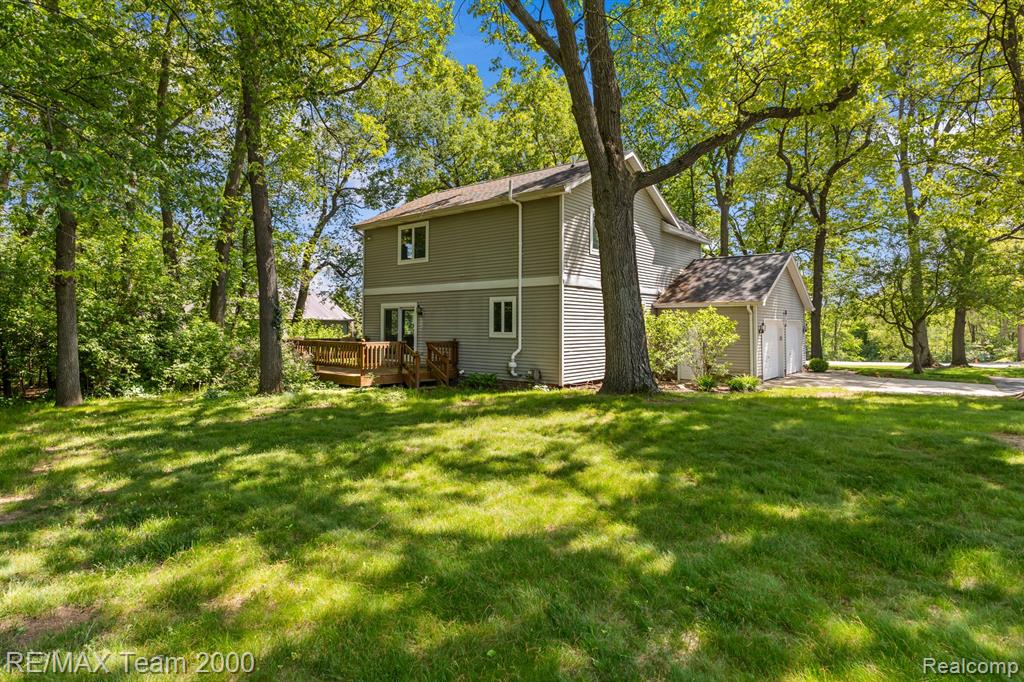 3839 Winding Pine Drive, Metamora, MI 48455 — Photo 8