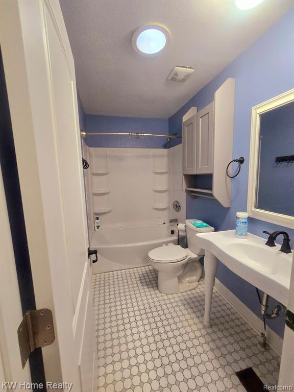 400 CLARENDON Street, Ann Arbor, MI 48103 — Photo 7