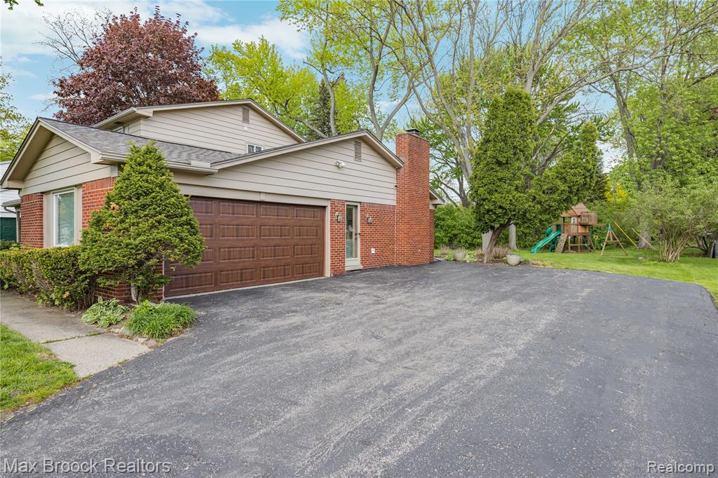 7011 Heather Heath, West Bloomfield, MI — Photo 4