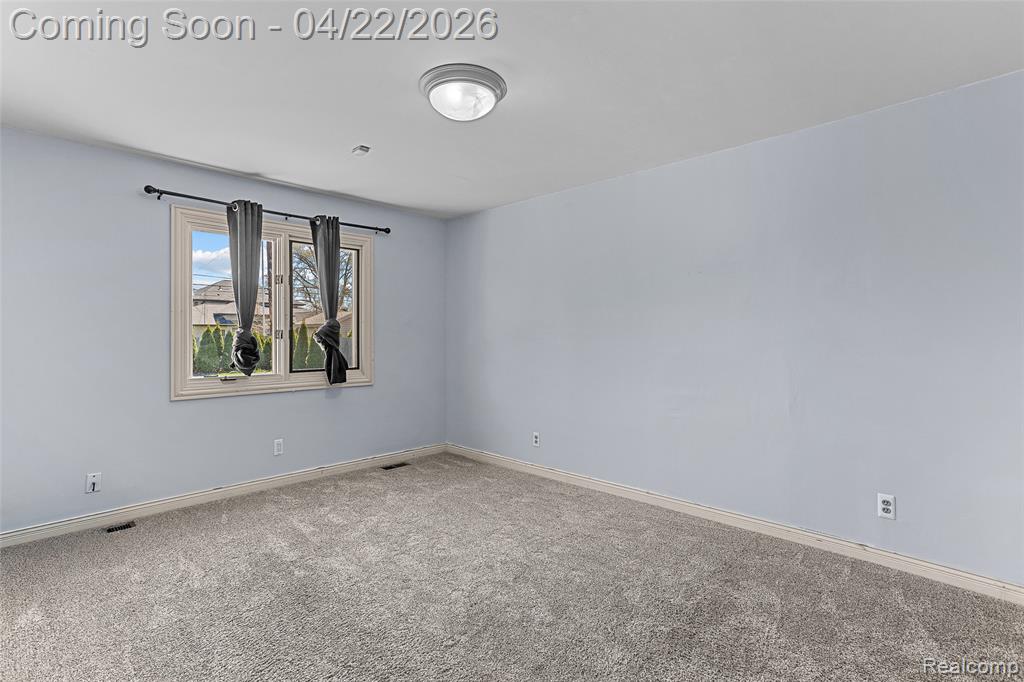 409 Crescent Drive, Dearborn, MI 48124 — Photo 22