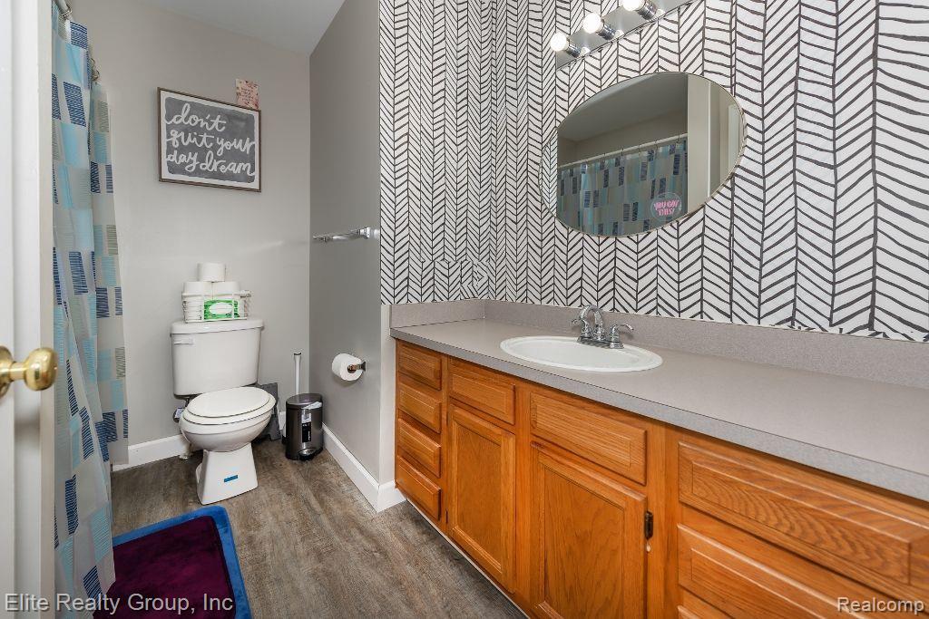 6346 PEMBROOK Drive, Westland, MI — Photo 13
