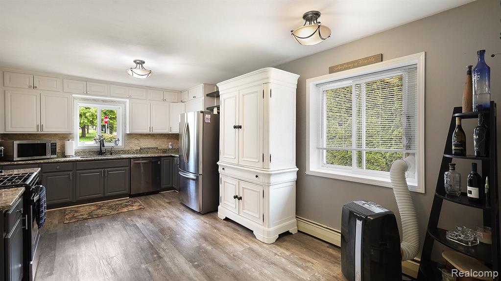 8635 N ESTON Road, Clarkston, MI 48348 — Photo 12