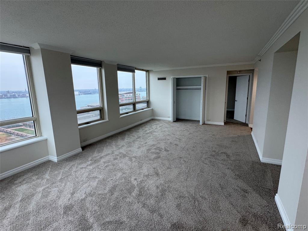 3320 Spinnaker Lane, 18C, Detroit, MI 48207 — Photo 9