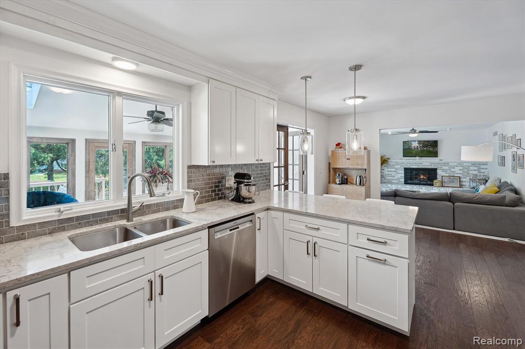 21378 Summerside Court Court, Northville, MI 48167 — Photo 23
