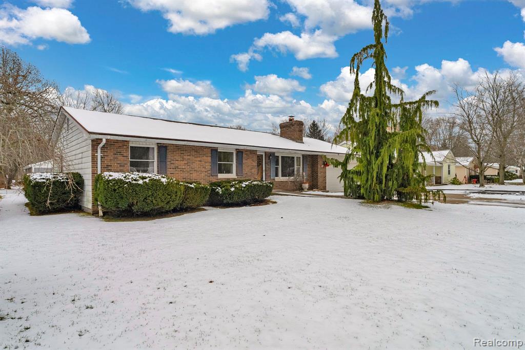 2650 Alger Road, Port Huron, MI 48060 — Photo 4