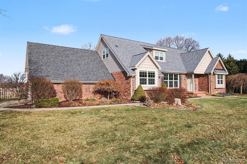 5113 Candlewood Drive, Grand Blanc, MI 48439 — Photo 3