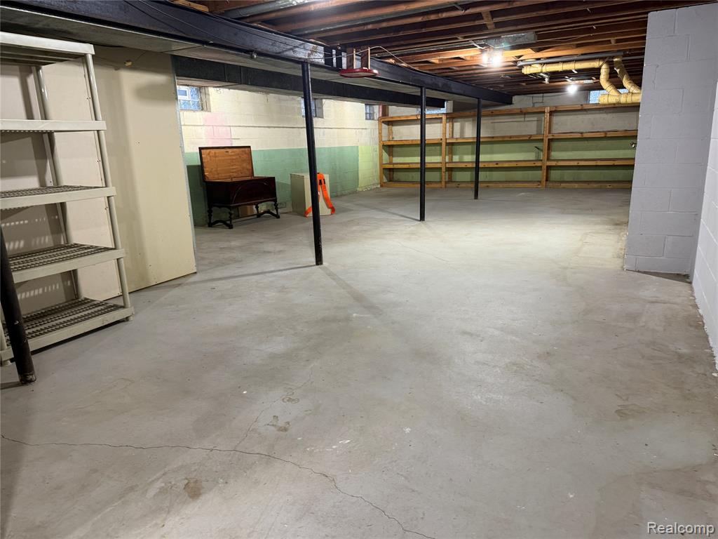 9150 Pennfield Avenue, White Lake, MI — Photo 30