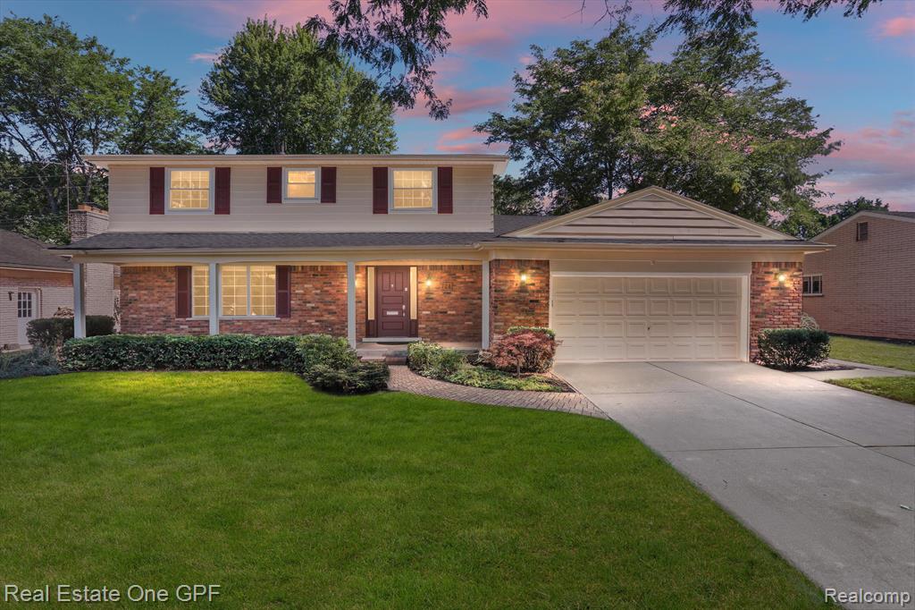 724 S ROSEDALE, Grosse Pointe Woods, MI 48236 — Photo 4