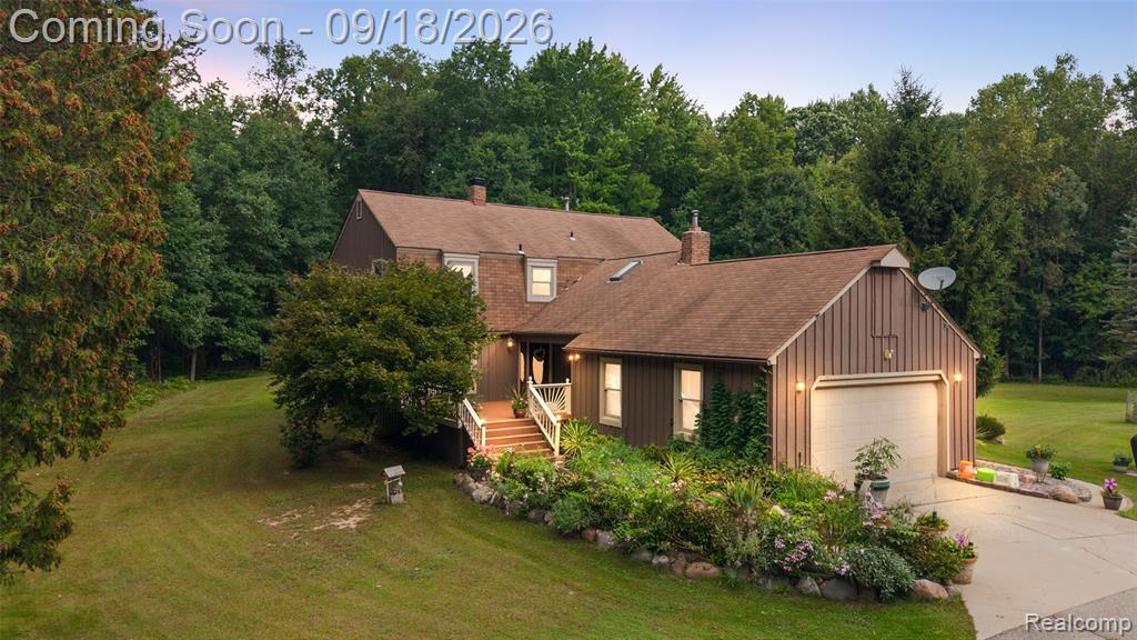 2201 E Gunn Road, Rochester, MI 48306