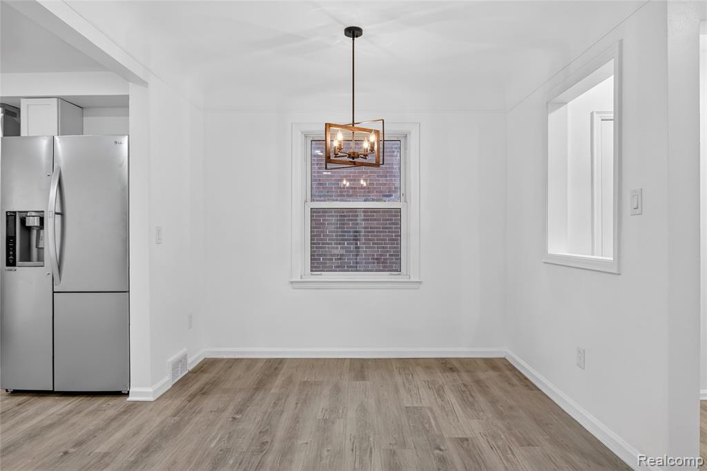 8664 Louise Avenue, Allen Park, MI 48101 — Photo 10