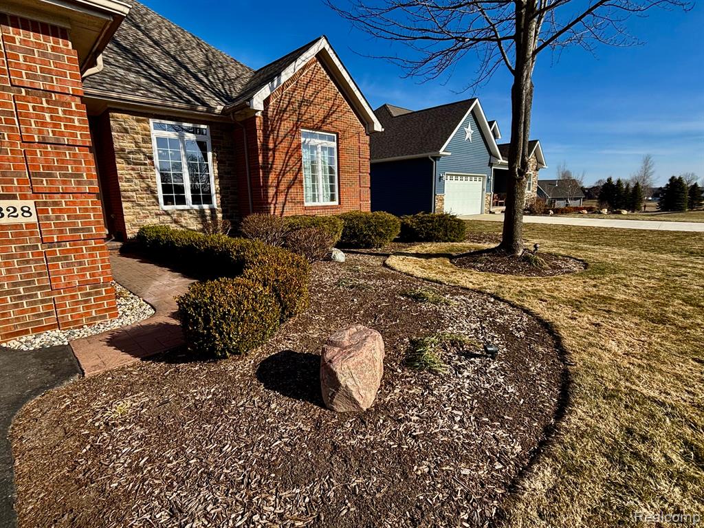5328 PEBBLE BEACH Drive, Metamora, MI 48455 — Photo 5