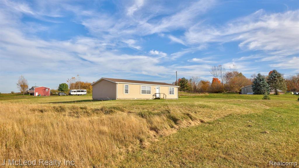 7515 CENTER Road, Millington, MI 48746 — Photo 5