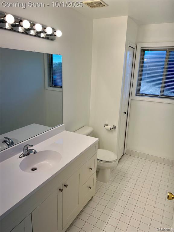 49061 Lehr Drive, Macomb, MI 48044 — Photo 23