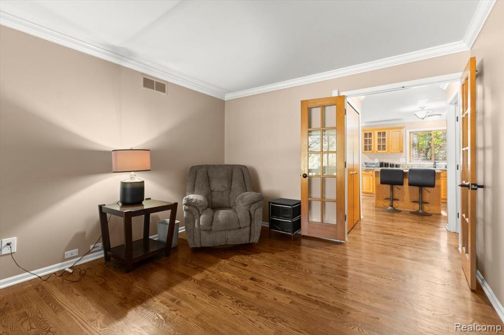 9755 Forest Ridge Drive, Clarkston, MI 48348 — Photo 25