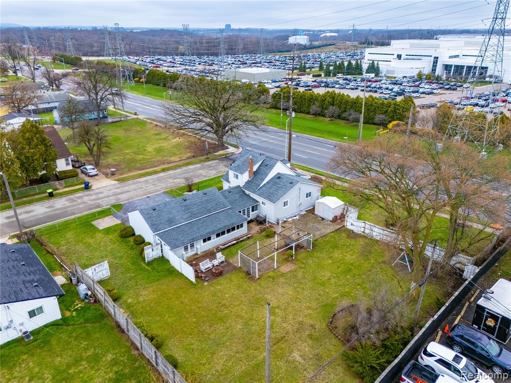 640 Martin Luther King Jr Boulevard S, Pontiac, MI 48341 — Photo 47