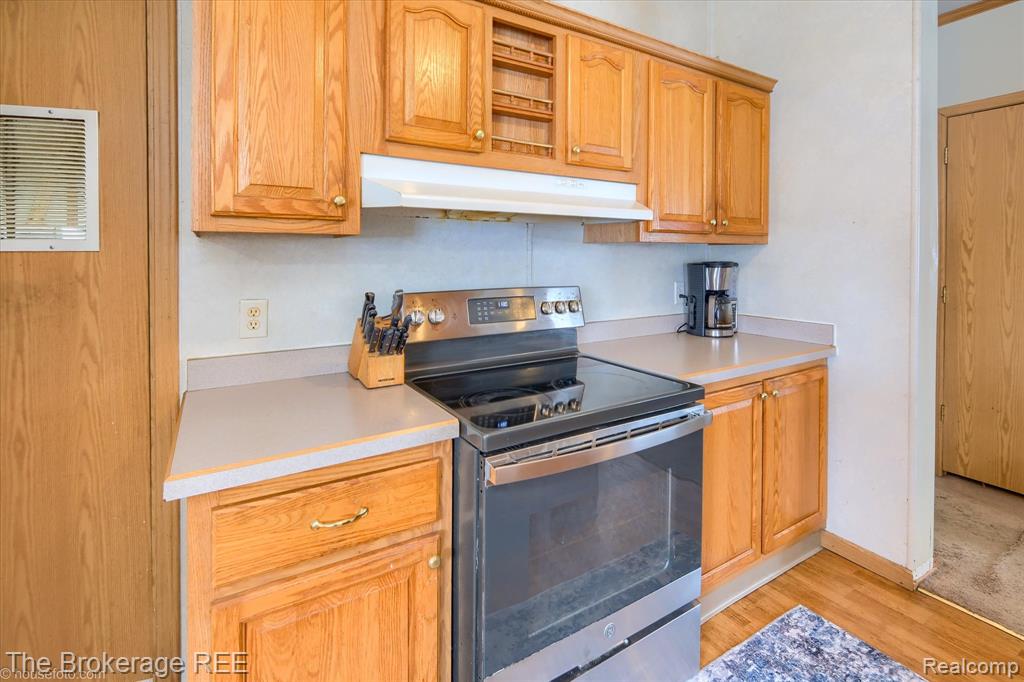 8247 N Center Road, Mount Morris, MI 48458 — Photo 20
