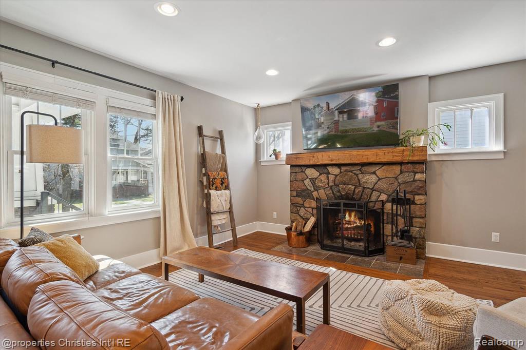 712 S LAUREL Street, Royal Oak, MI 48067 — Photo 9