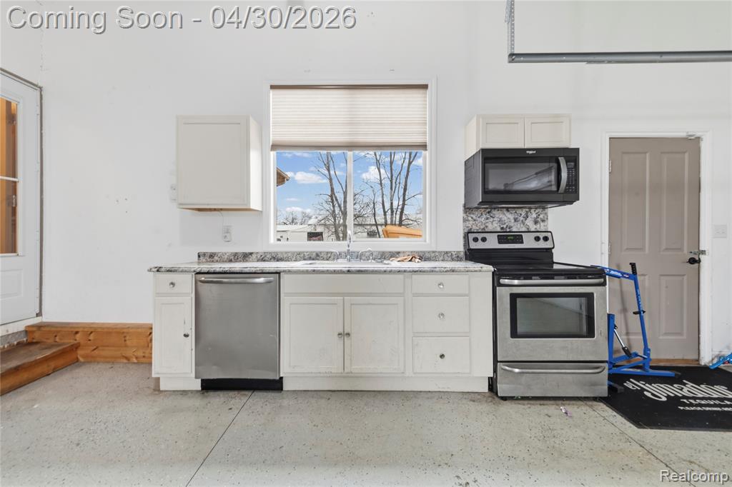 28796 Liparoto Boulevard, Flat Rock, MI 48134 — Photo 41