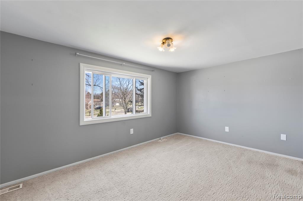 503 Thornehill Trail, Oxford, MI 48371 — Photo 31