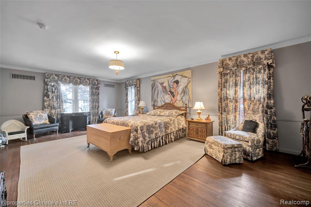 19635 Shrewsbury Road, Detroit, MI 48221 — Photo 36