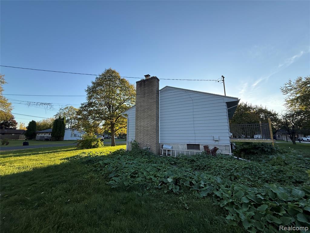 3306 Burlington Drive, Saginaw, MI 48601 — Photo 27