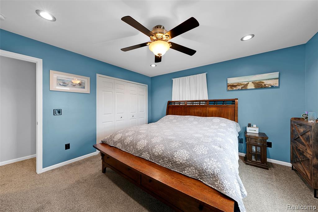 5015 LINDEMERE Drive, Fowlerville, MI 48836 — Photo 24