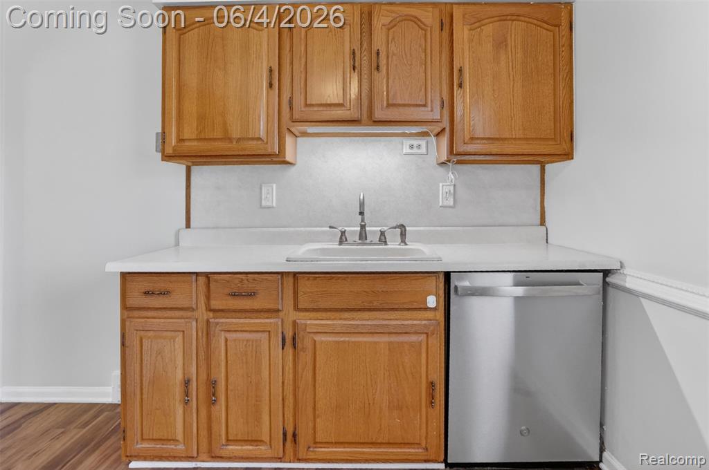 9709 Park Avenue, Allen Park, MI 48101 — Photo 8