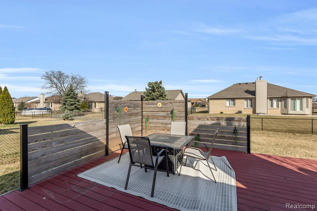 47172 Ellie Drive, Macomb, MI 48044 — Photo 9