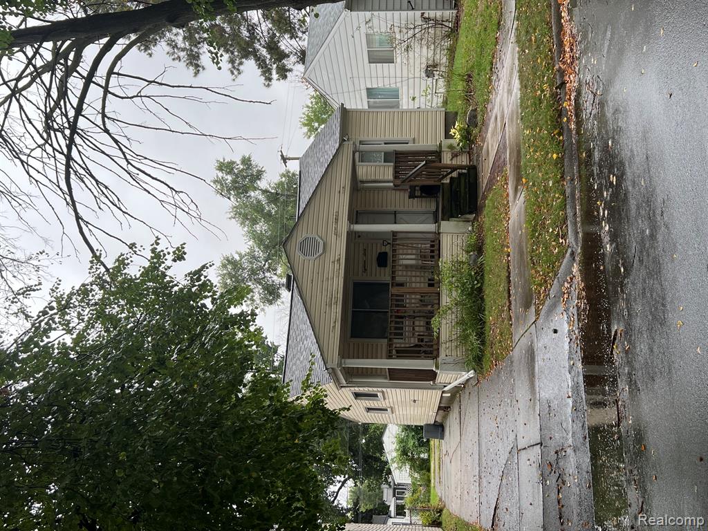 1860 Academy Street, Ferndale, MI 48220