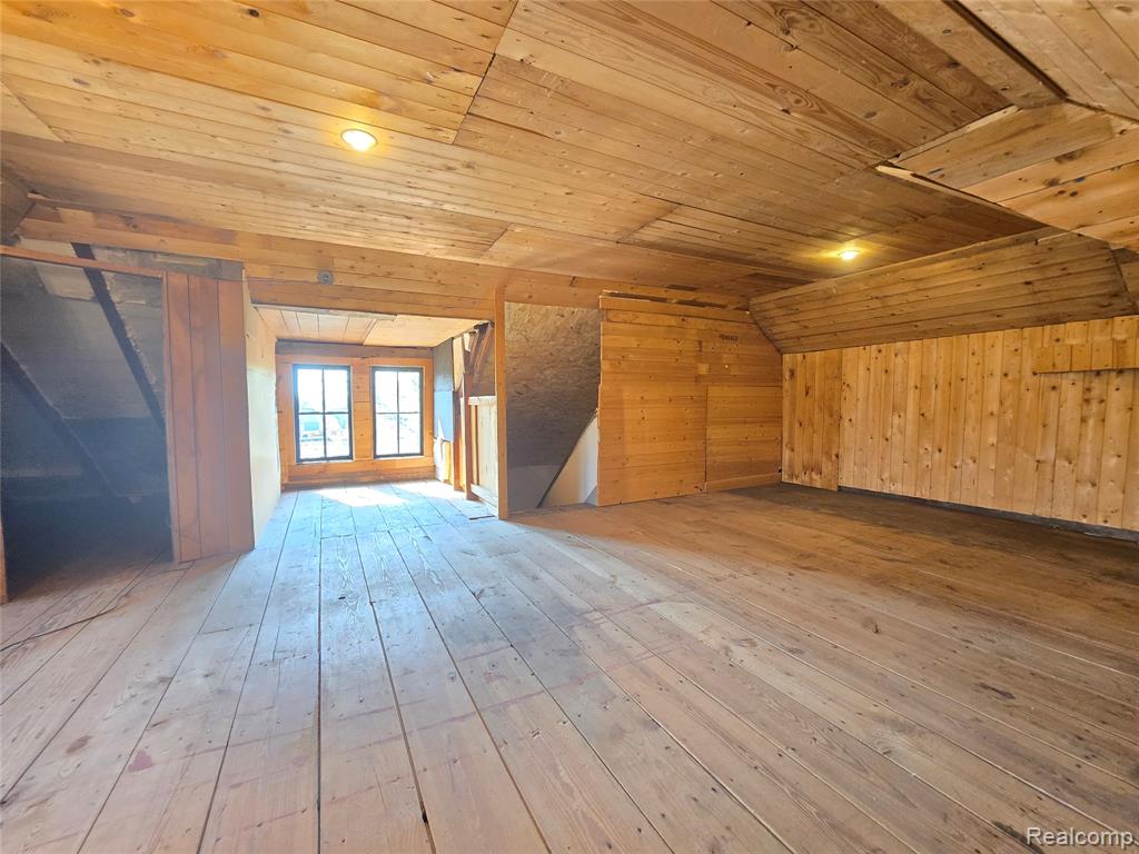 26850 W 7 Mile Road, Redford, MI 48240 — Photo 51
