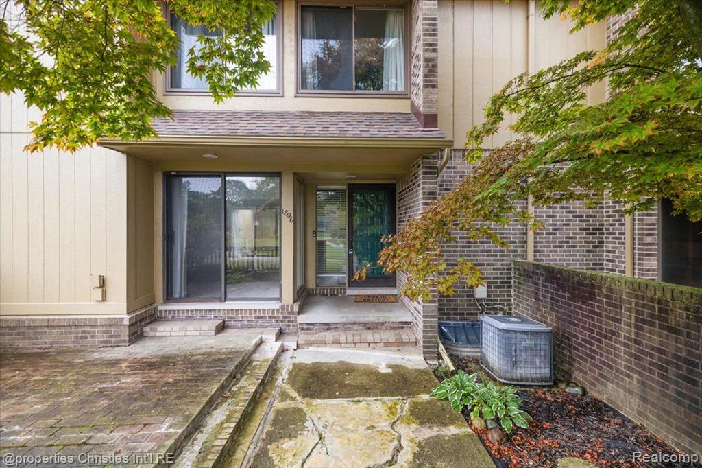 1806 S Hill Boulevard, Bloomfield Hills, MI 48304 — Photo 5