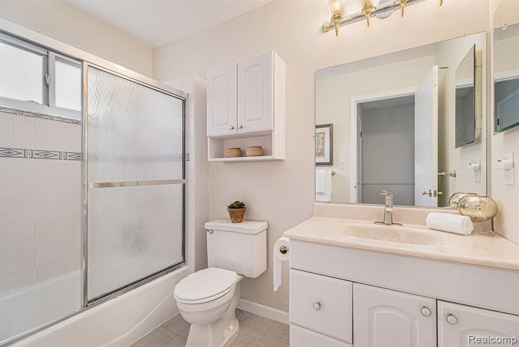 4036 CYPRESS Drive, Troy, MI 48085 — Photo 12