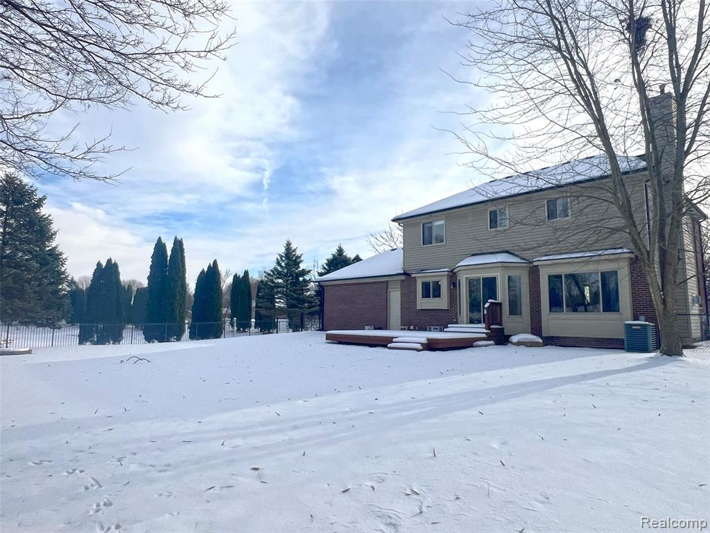 47546 Belmont Drive, Belleville, MI 48111 — Photo 69