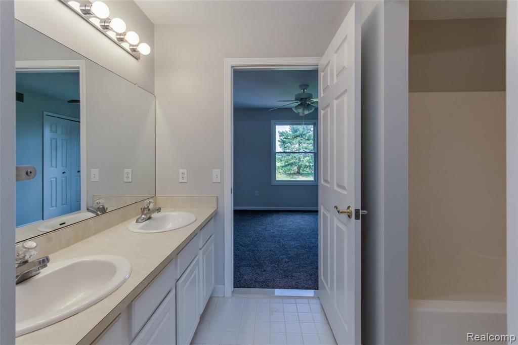 51334 W HILLS Drive, Plymouth, MI 48170 — Photo 28