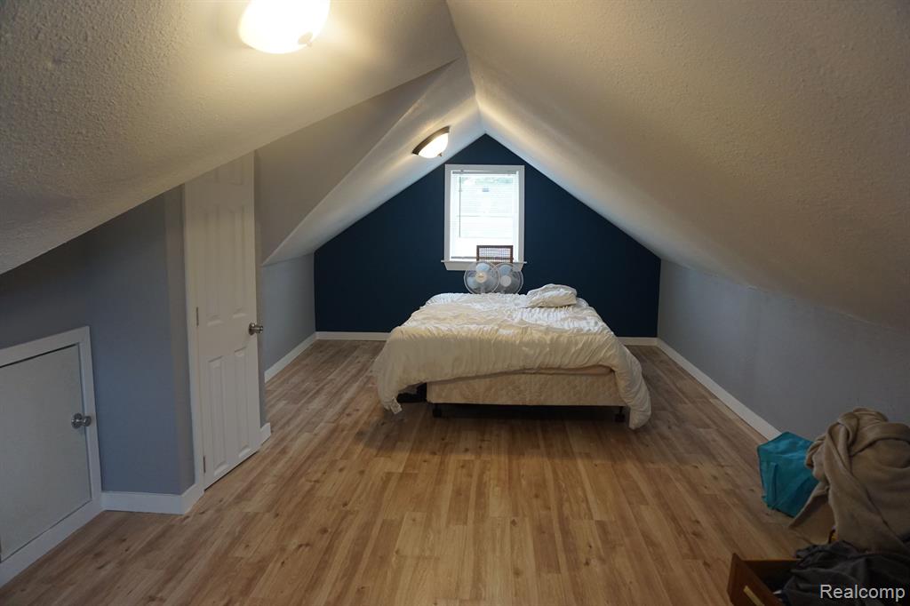4209 CUSTER Avenue, Flint, MI 48507 — Photo 16