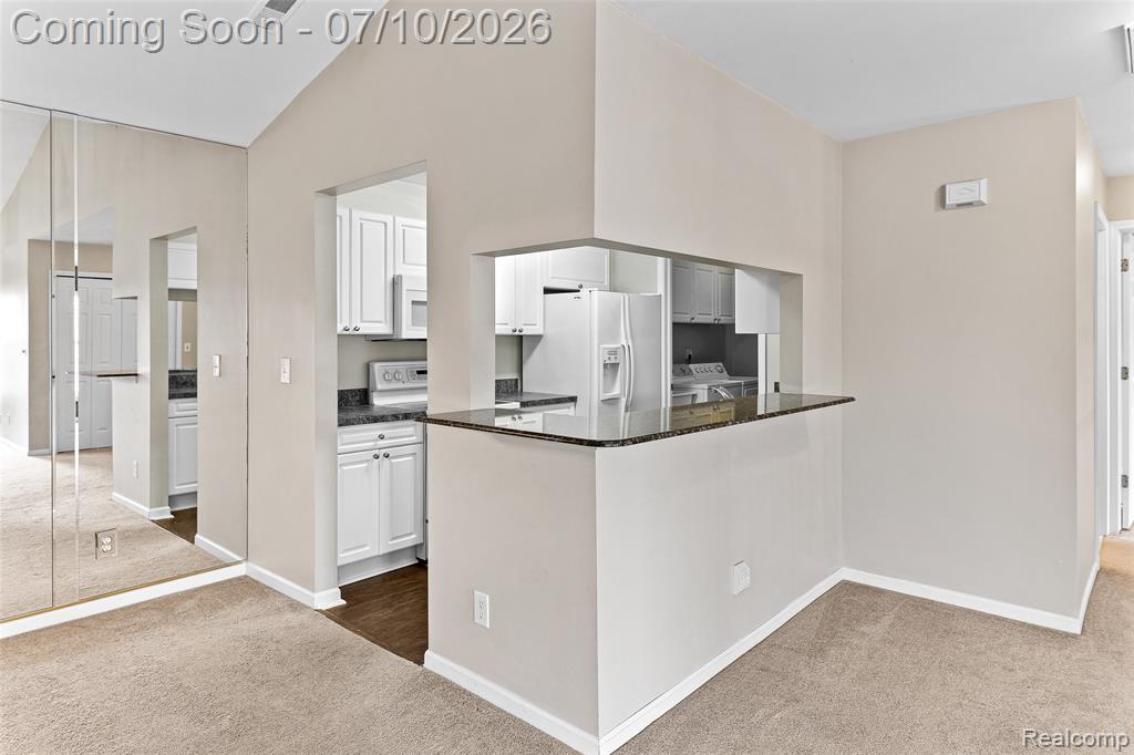 3553 Oakmonte Boulevard, Rochester, MI 48306 — Photo 11