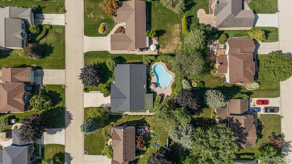 41908 Pon Meadow Drive, Northville, MI 48168 — Photo 42
