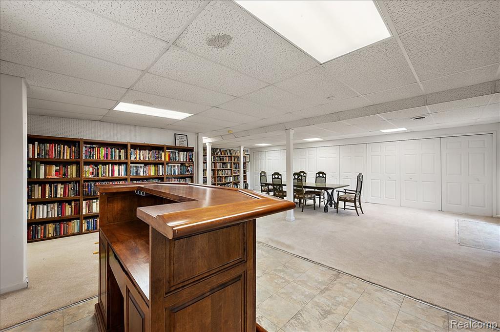 7481 Hickory Hill Drive, 25, West Bloomfield, MI — Photo 43