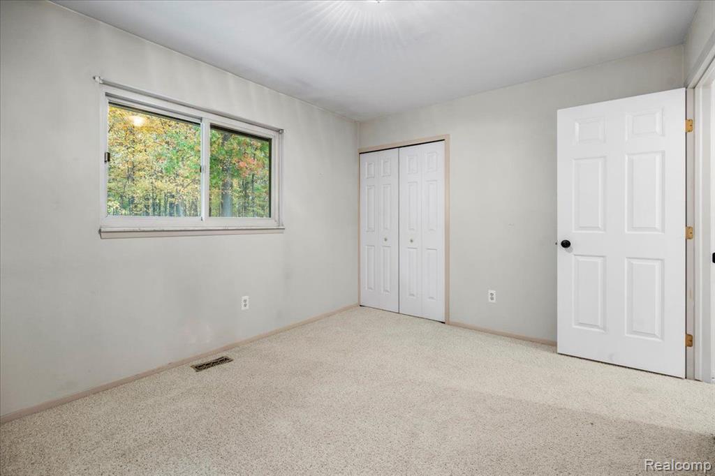 7491 CORBETT Drive, Canton, MI 48187 — Photo 23