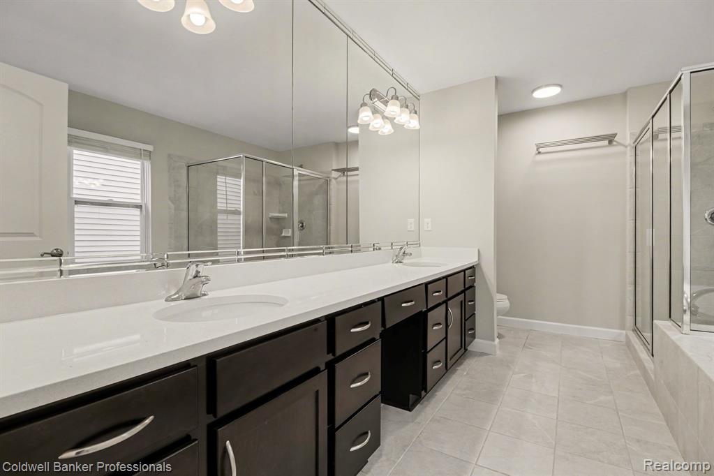 4817 W Stonegate Circle, Lake Orion, MI — Photo 23