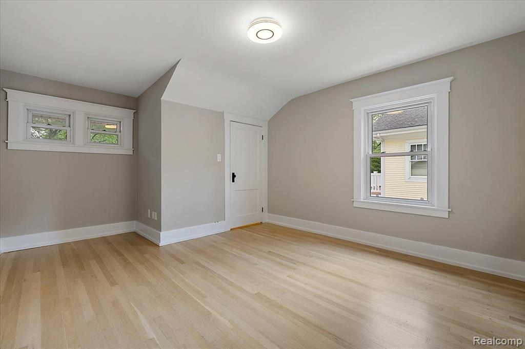 776 W LINCOLN Street, Birmingham, MI 48009 — Photo 19