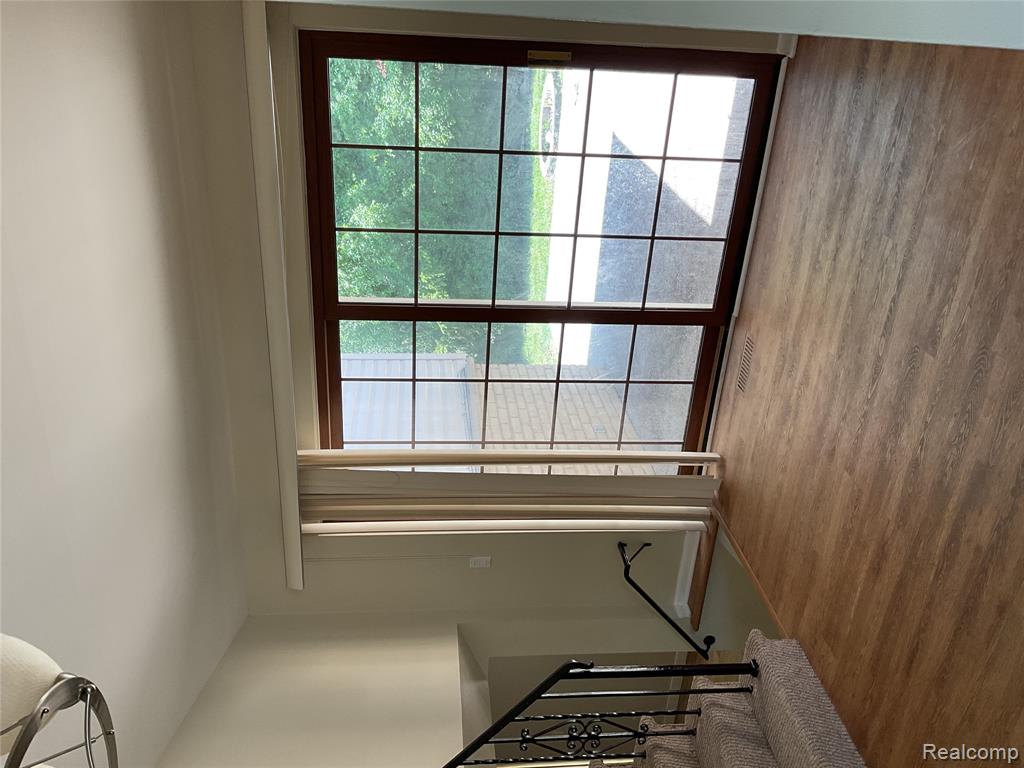7096 Riverstone Road, West Bloomfield, MI — Photo 5