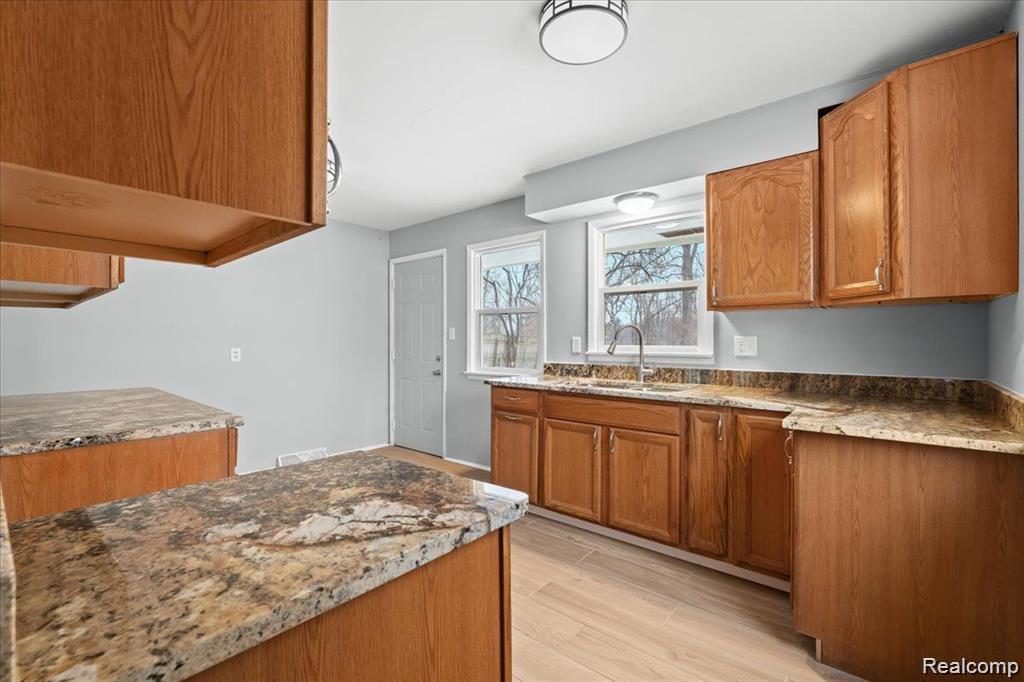 550 Royal Drive, Blackman, MI 49202 — Photo 11
