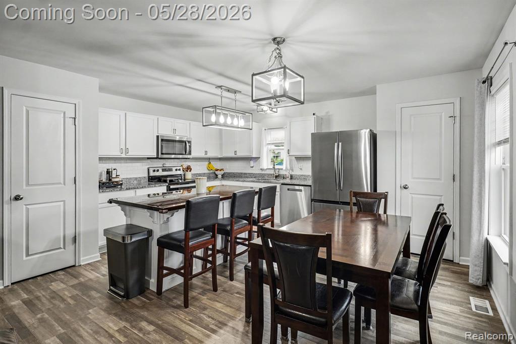 434 Saddlebrook Drive, Linden, MI 48451 — Photo 5
