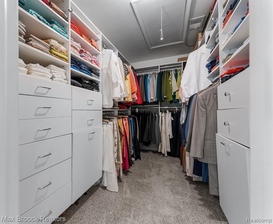 20403 Robinway Drive, Clinton Twp, MI 48036 — Photo 18